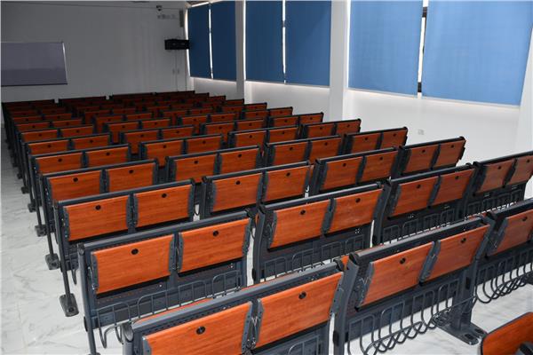 رئيس جامعة قناة السويس يعلن جاهزية الجامعة لاستقبال 45 ألفًا و398 طالبًا وطالبة