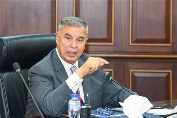 الفريق أحمد خالد محافظ الإسكندرية