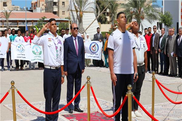 جامعة العريش تستقبل طلابها في بداية العام الجامعي الجديد