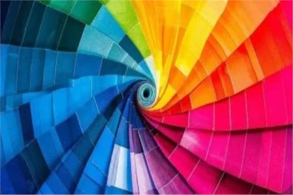 الأصفر لـ Z والوردي للألفية