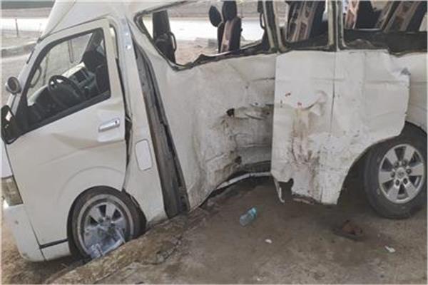  حادث تصادم ميكروباصين