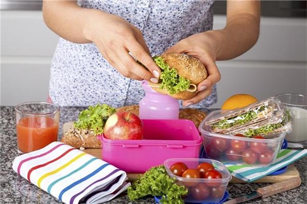 نصائح تغذوية هامة عند تجهيز الـ«لانش بوكس»