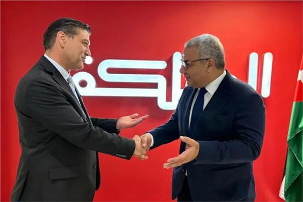 الإعلامي سمير عمر