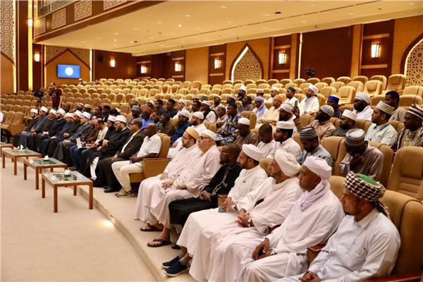 أكاديمية الأزهر العالمية  تنظم زيارة للأئمة والدعاة الوافدين