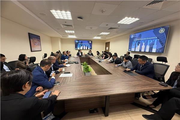 وفد صيني رفيع يبحث فرص الاستثمار في مصر