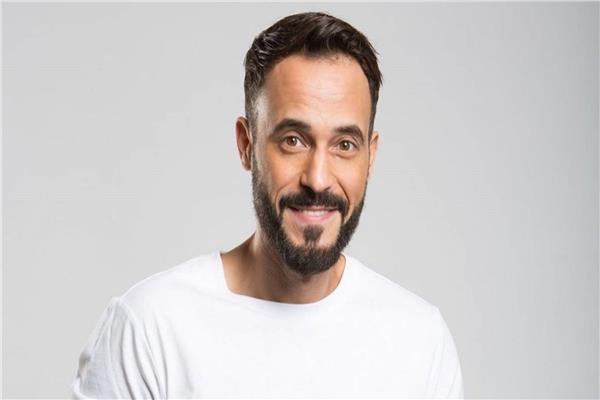  الفنان يوسف الشريف