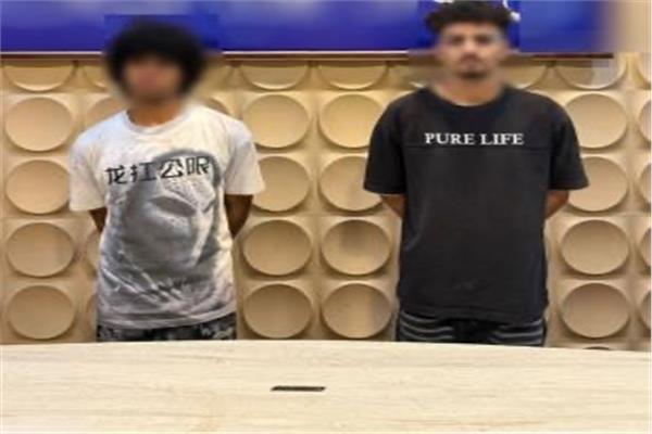 المتهمين 