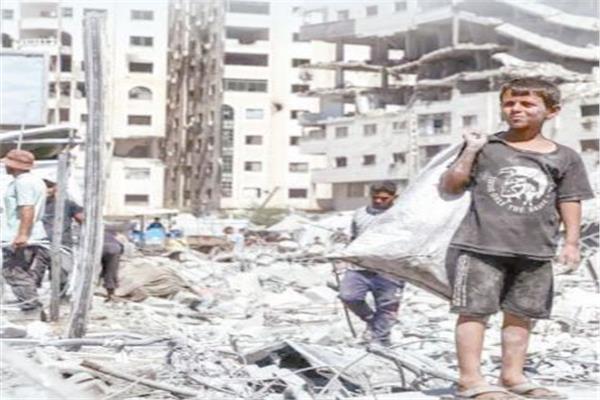 سكان غزة بين النار والجوع
