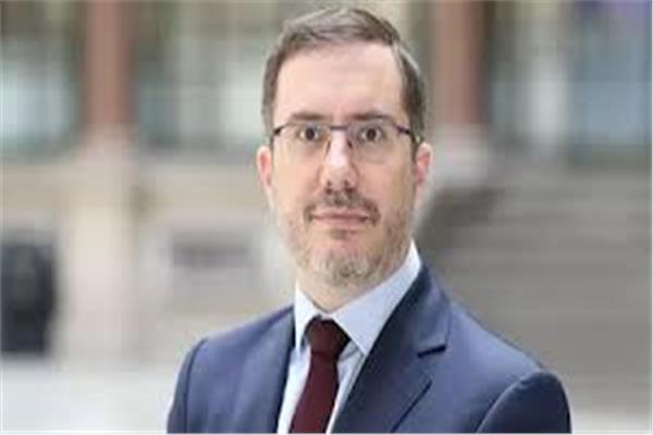 السفير البريطاني لدى مصر، مارك برايسون ريتشاردسون