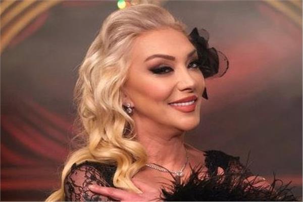 المغنية التركية الشهيرة "غُللو Güllü"