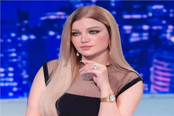 ياسمين الخطيب