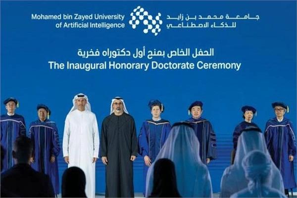 ألتمان يحصد أول دكتوراه فخرية إماراتية