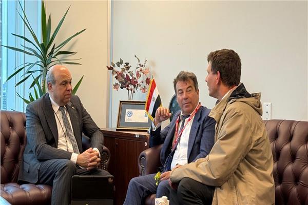 تعاون مصري فرنسي لتطوير أنظمة الاتصالات والملاحة الجوية