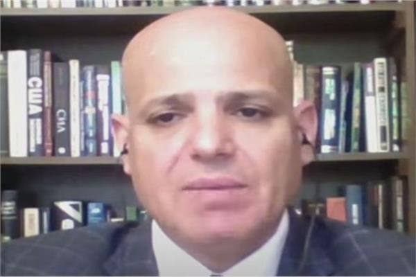 الدكتور آصف ملحم مدير مركز جي إس إم للأبحاث والدراسات