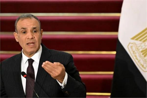 الدكتور بدرعبد العاطي وزيرالخارجية