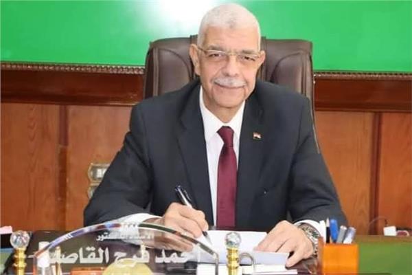 الدكتور ناصر عبد الباري نائب رئيس الجامعة لشئون التعليم والطلاب
