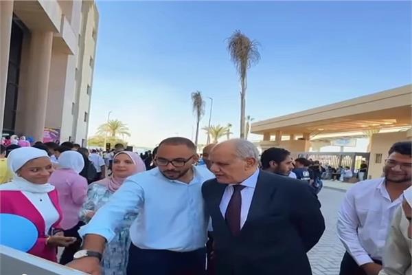 الدكتور عادل مبروك رئيس أكاديمية «أخبار اليوم» 
