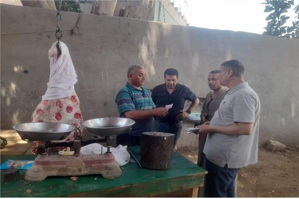 تحرير 168 مخالفة تموينية خلال حملات مكثفة على المخابز والأسواق