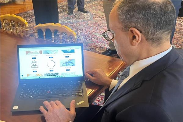 وزير الخارجية يشهد مراسم تدشين الموقع الالكترونى الجديد للقنصلية العامة لمصر فى باريس