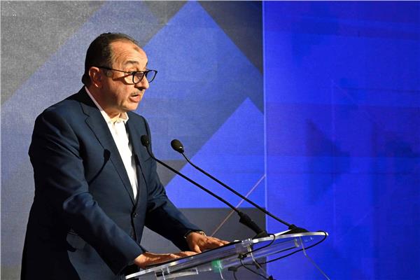 وزير قطاع الأعمال العام: شركة النصر للكيماويات الدوائية تشهد ميلادًا جديدًا 