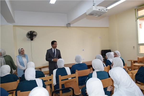 رئيس جامعة بنها