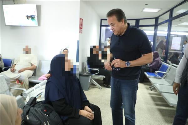 الدكتور خالد عبدالغفار، نائب رئيس مجلس الوزراء خلال الجولة 