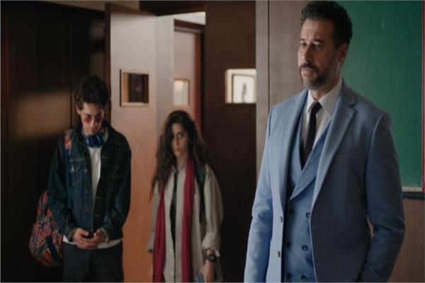 فليم ولنا في الخيال.. حب؟