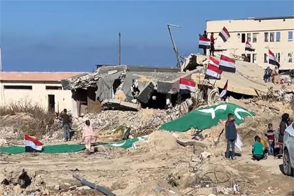 أعلام مصر ترفرف في غزة