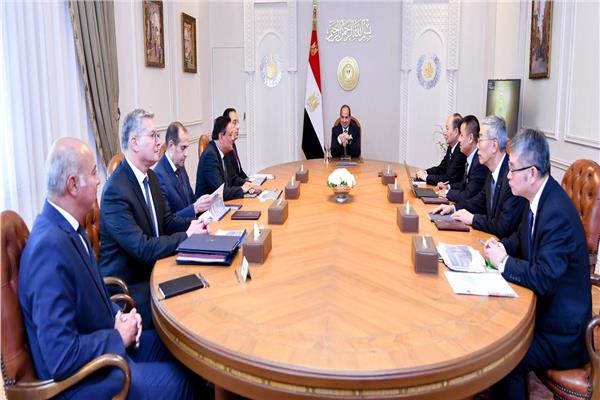 الرئيس السيسي يستقبل رئيس مجلس إدارة مجموعة الصين الوطنية للهندسة الكيميائية 
