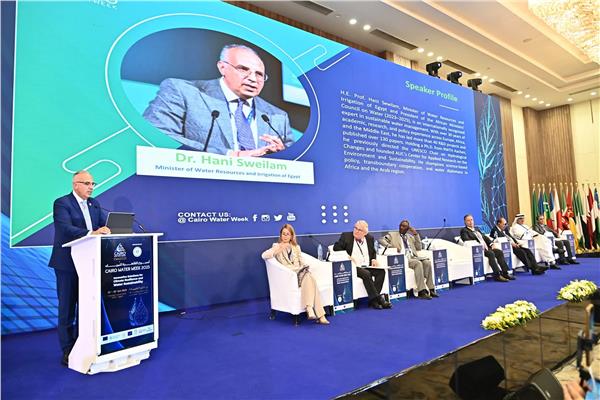 وزير الري يشارك في  فعاليات "أسبوع القاهرة الثامن للمياه"
