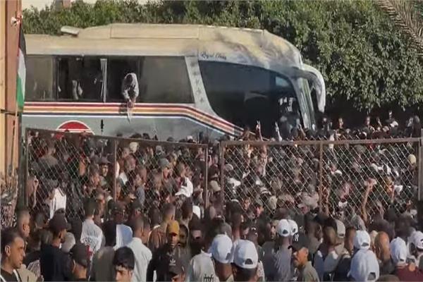 الإفراج عن 1986 أسيرا فلسطينيا