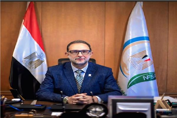 الدكتور طارق الهوبي