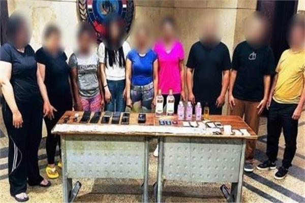 المتهمين