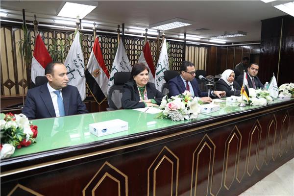 القومي للمرأة ووزارة العدل ينظمان اليوم التعريفي الأول لموظفي مجلس الدولة
