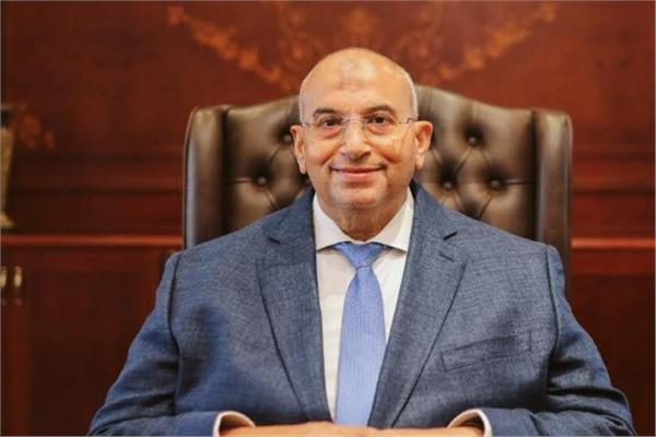  النائب أشرف عبدالغني، عضو مجلس الشيوخ