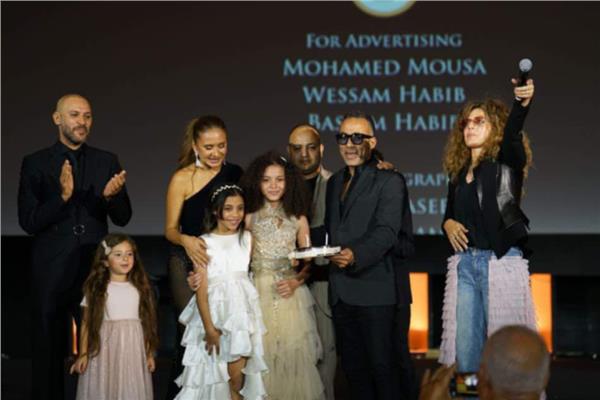 صناع فيلم هابي بيرث داي