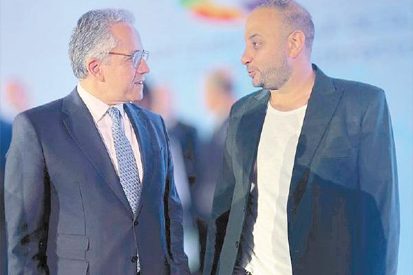 د.خالد العنانى خلال حواره مع «الأخبار»