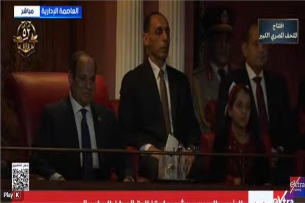 الرئيس السيسي والطفلة الفلسطينية