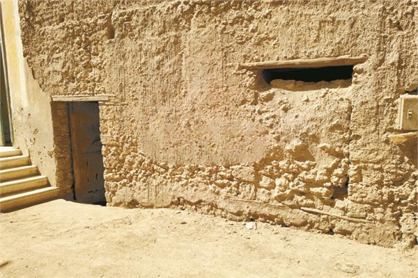 تركيبة مواد بناء المنزل تُخبر عن جغرافيا المكان والاقتصاد والتاريخ