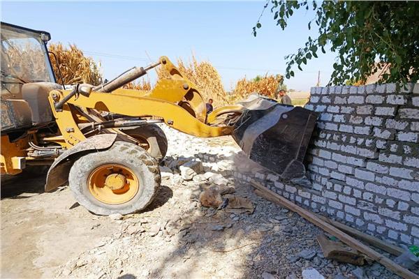 إزالة التعديات بأسيوط