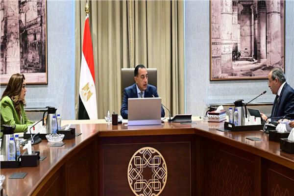 الدكتور مصطفى مدبولي رئيس الوزراء خلال الاجتماع