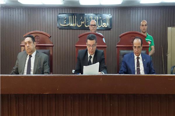 المؤبد وغرامة 100 ألف جنيه لتاجر مخدرات حاول بث سمومه في العبور