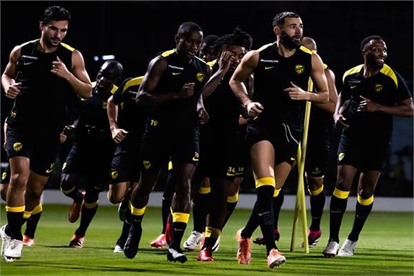 لاعبو اتحاد جدة