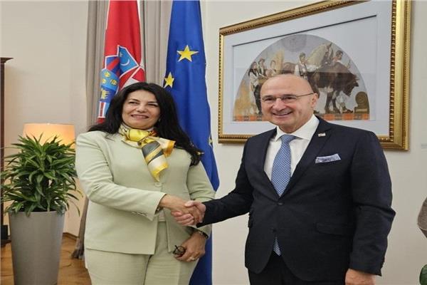 وزير الخارجية الكرواتي جوردان رادمان والسفيرة رانية البنا سفيرة مصر لدى كرواتيا