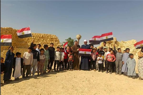 زيارة ميدانية لأطفال البرنامج التثقيفي بمسجد نخل الكبير