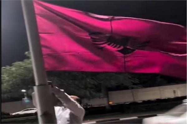 الشاب شريف 