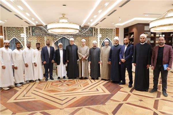 مفتي الجمهورية يستقبل نائب رئيس جامعة دار الهدى الإسلامية بالهند