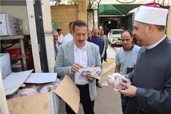 محافظ المنوفية يشهد استلام دفعة جديدة من مشروع " صكوك الإطعام " بإجمالي (2 ) طن لحوم