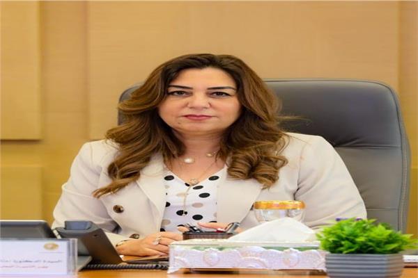 وزيرة البيئة : موافقة صندوق المناخ الأخضر للإستثمار فى قطاع الزراعة