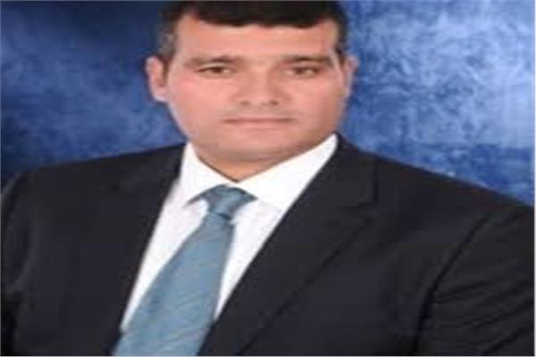 الدكتور مصطفى فاضل